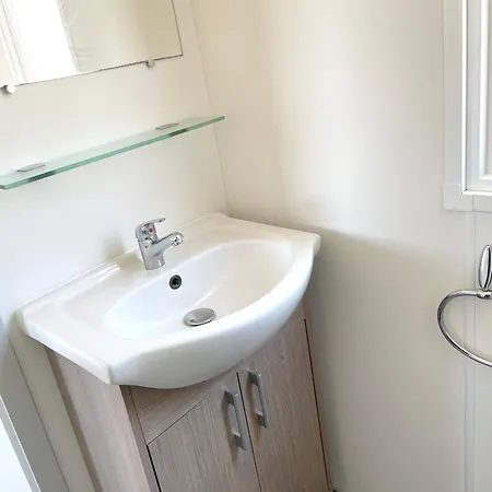 Confortable A Avec Piscine * Argences-en-Aubrac