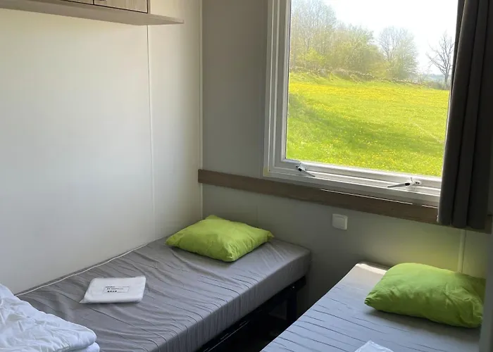 Propriete De 2 Avec Piscine Partagee Jardin Amenage Et Wifi A En Aubrac Hébergement de vacances Argences-en-Aubrac